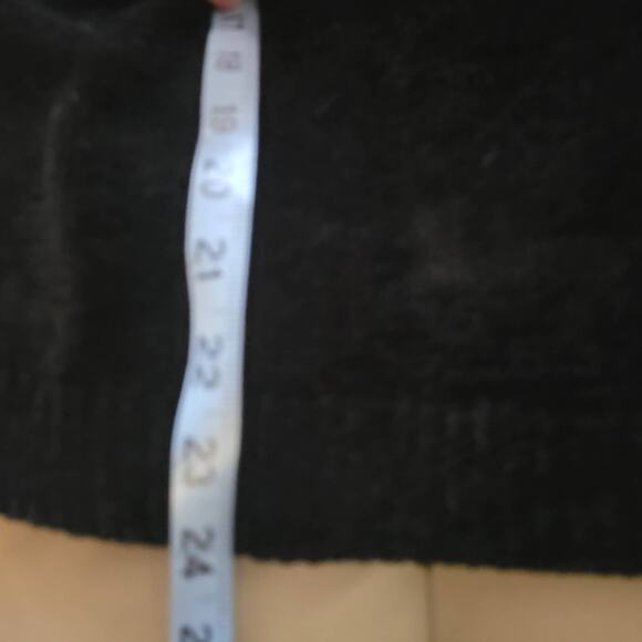 Alfred Dunner Women's Sweater Size PXL Snowflake and skaters design Front Zip - Picture 11 of 11